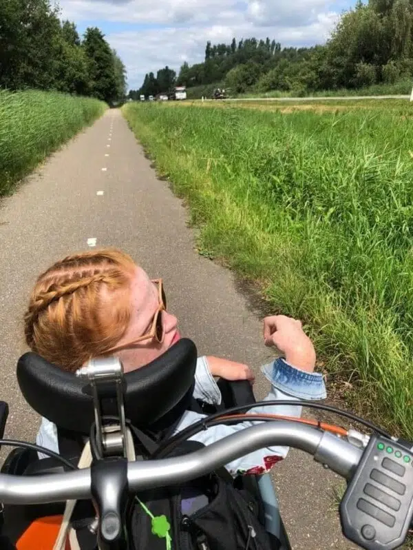 Eropuit met het zorgbijtje Een dagje eropuit met een zelfstandige beperking